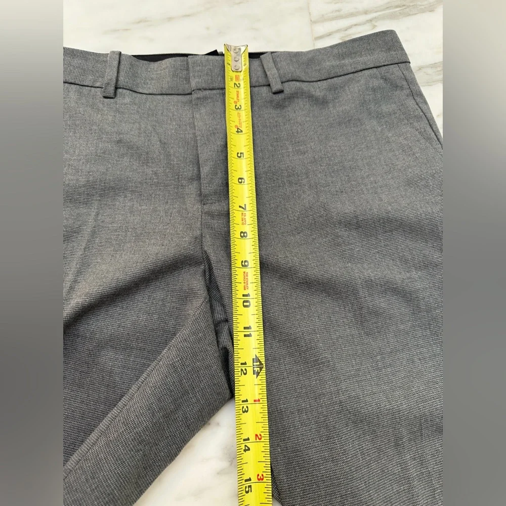 Banana Republic Factory Cropped Roll Cuff Gray Pants,‎ Size 6R